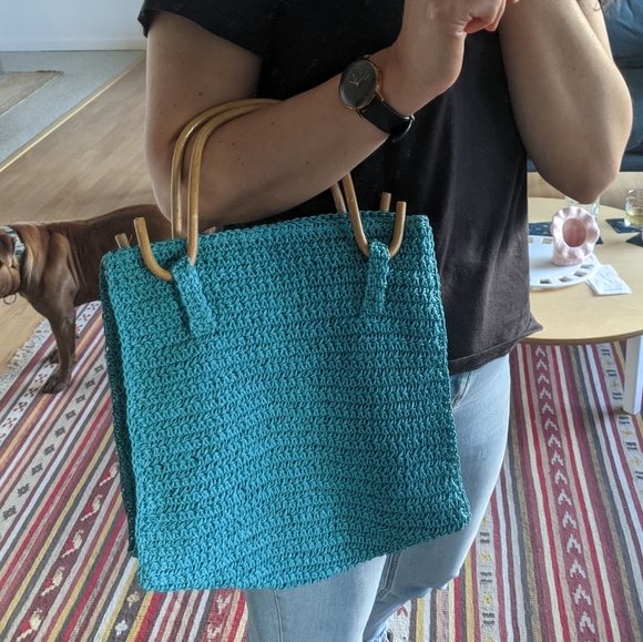 90s Crochet Tote - Picture 2 of 4